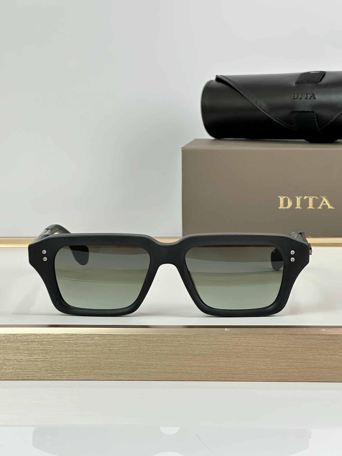 Dita DITA DETRON