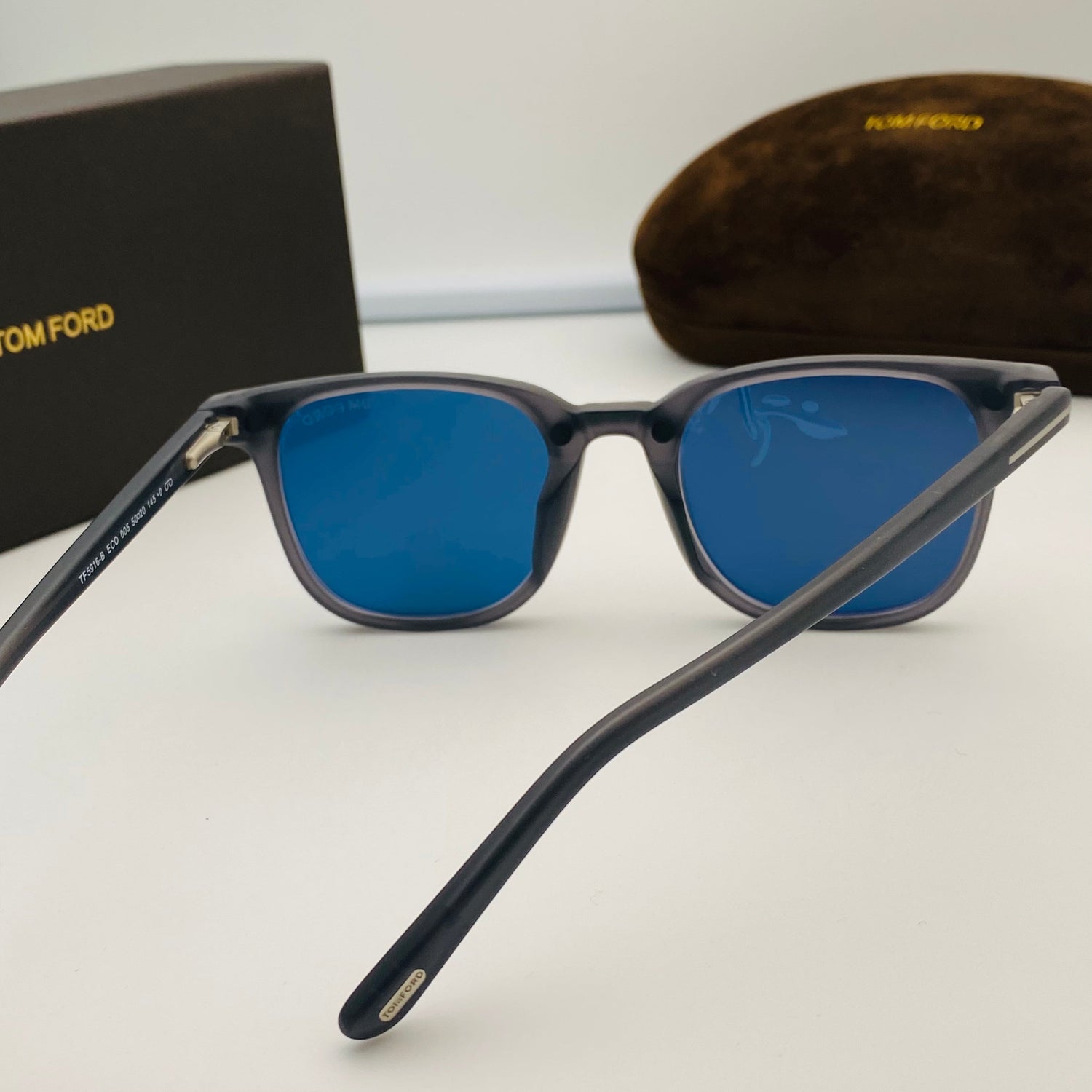 Tom Ford TF5916-B Blue Control With Magnetic Clip On