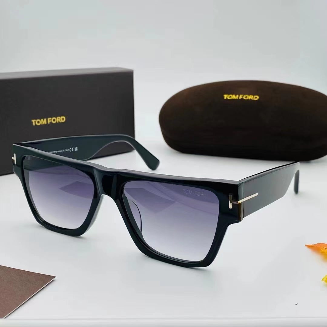 Tom Ford TF942 Sunglasses