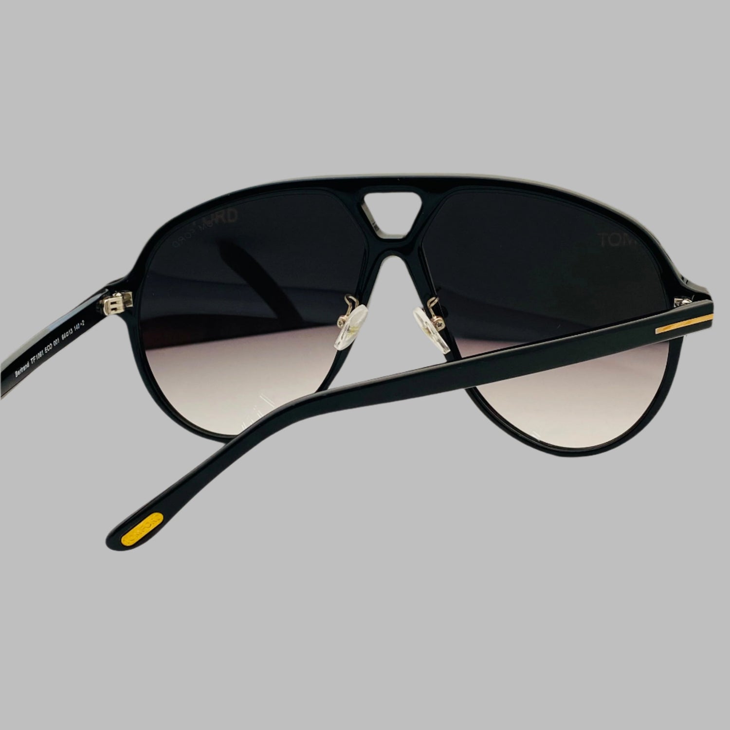 Tom Ford Bertrand TF1061