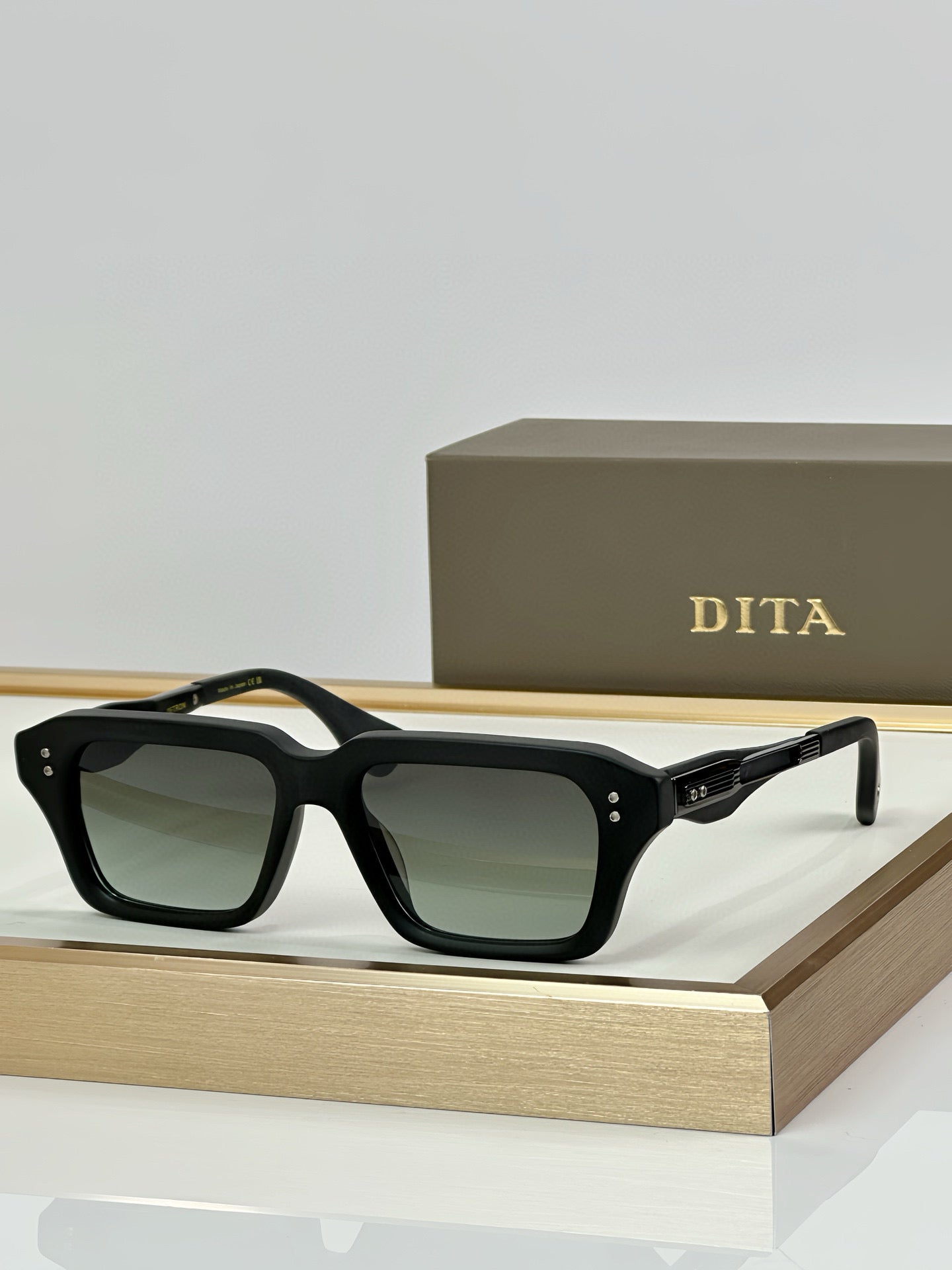 Dita DITA DETRON