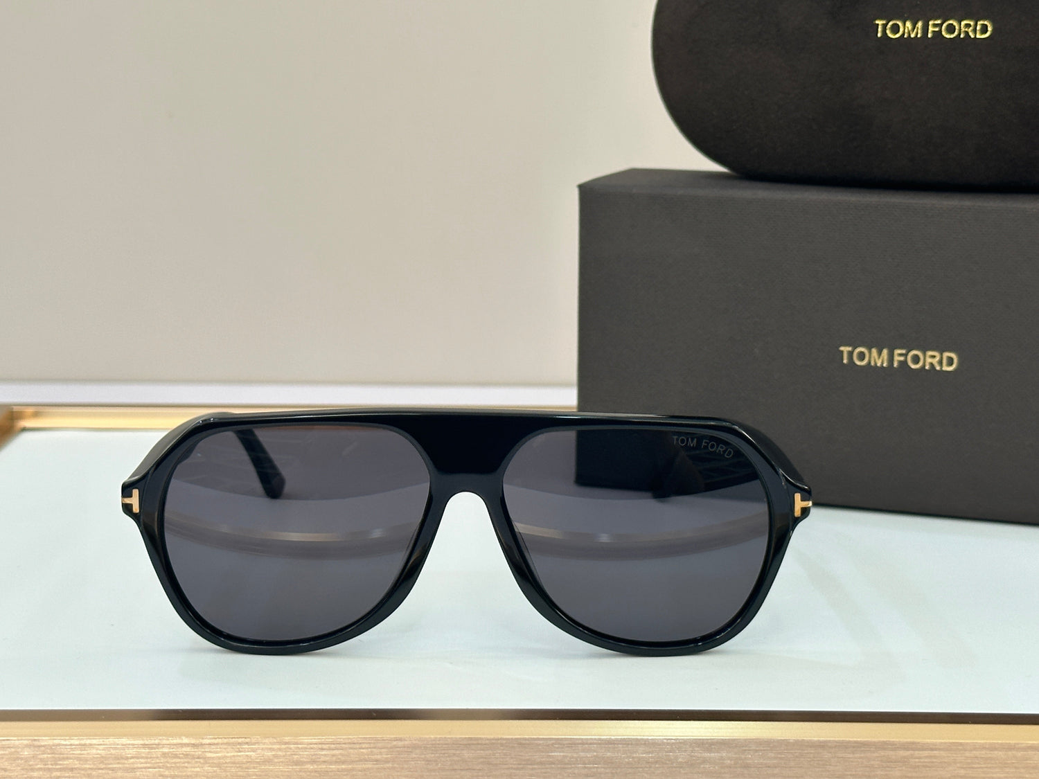 Tom Ford TF934 Sunglasses