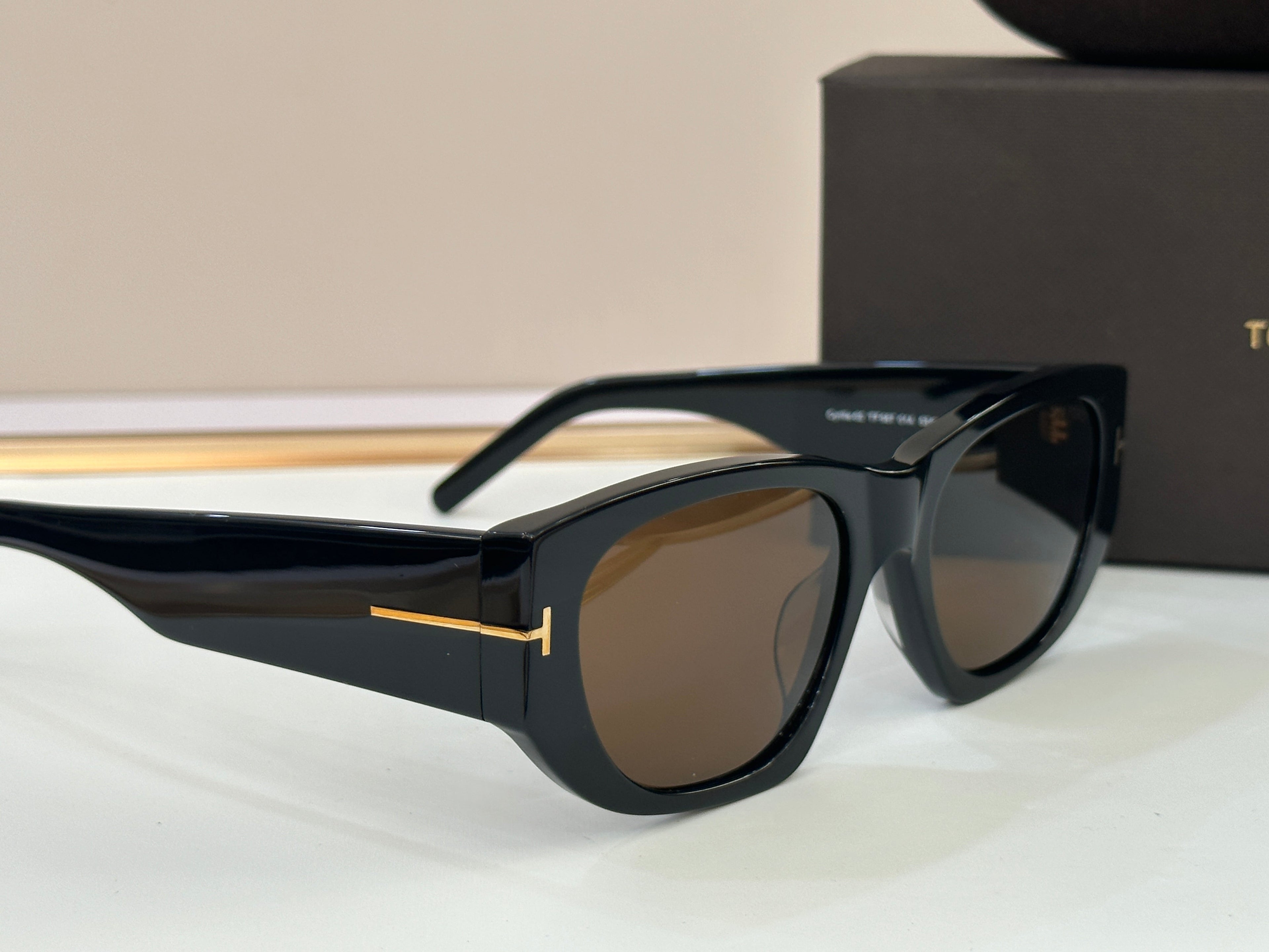 Tom Ford TF987 Sunglasses