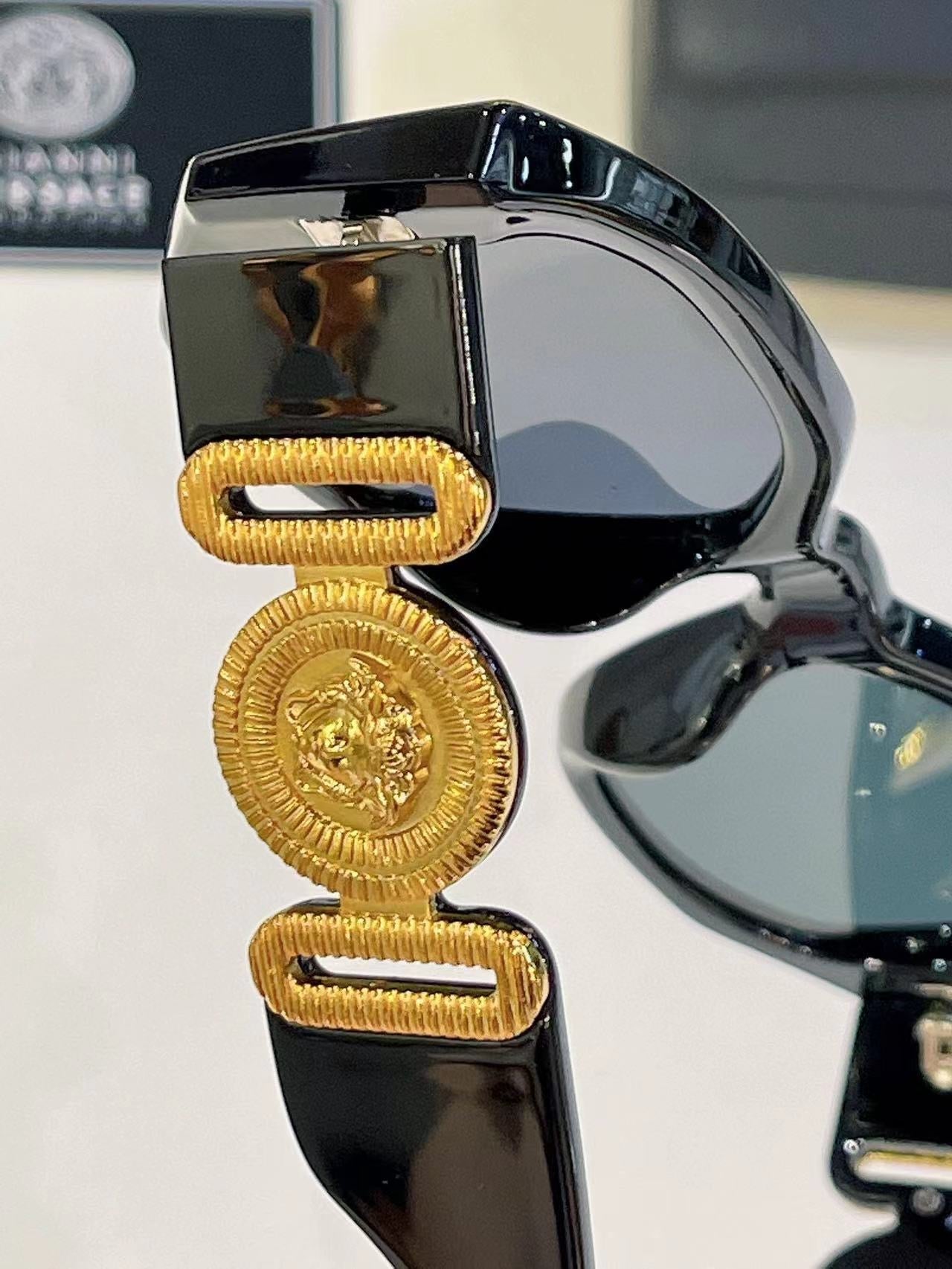 VERSACE Biggie Sunglasses