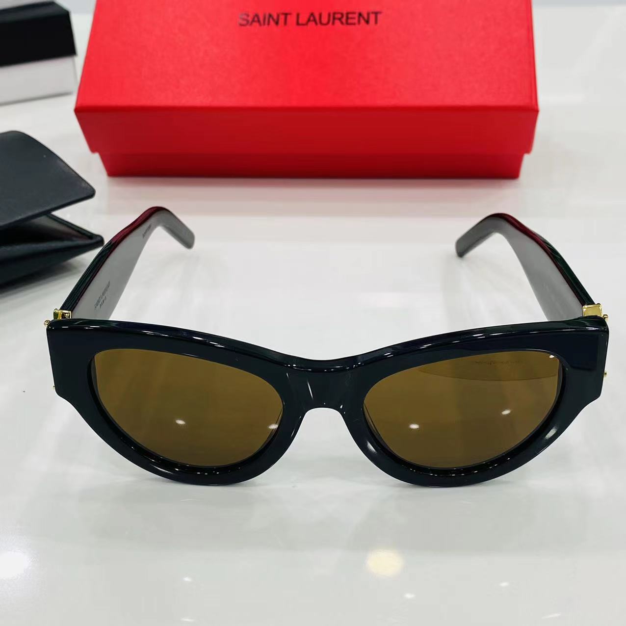 Saint Laurent SL M94 Sunglasses