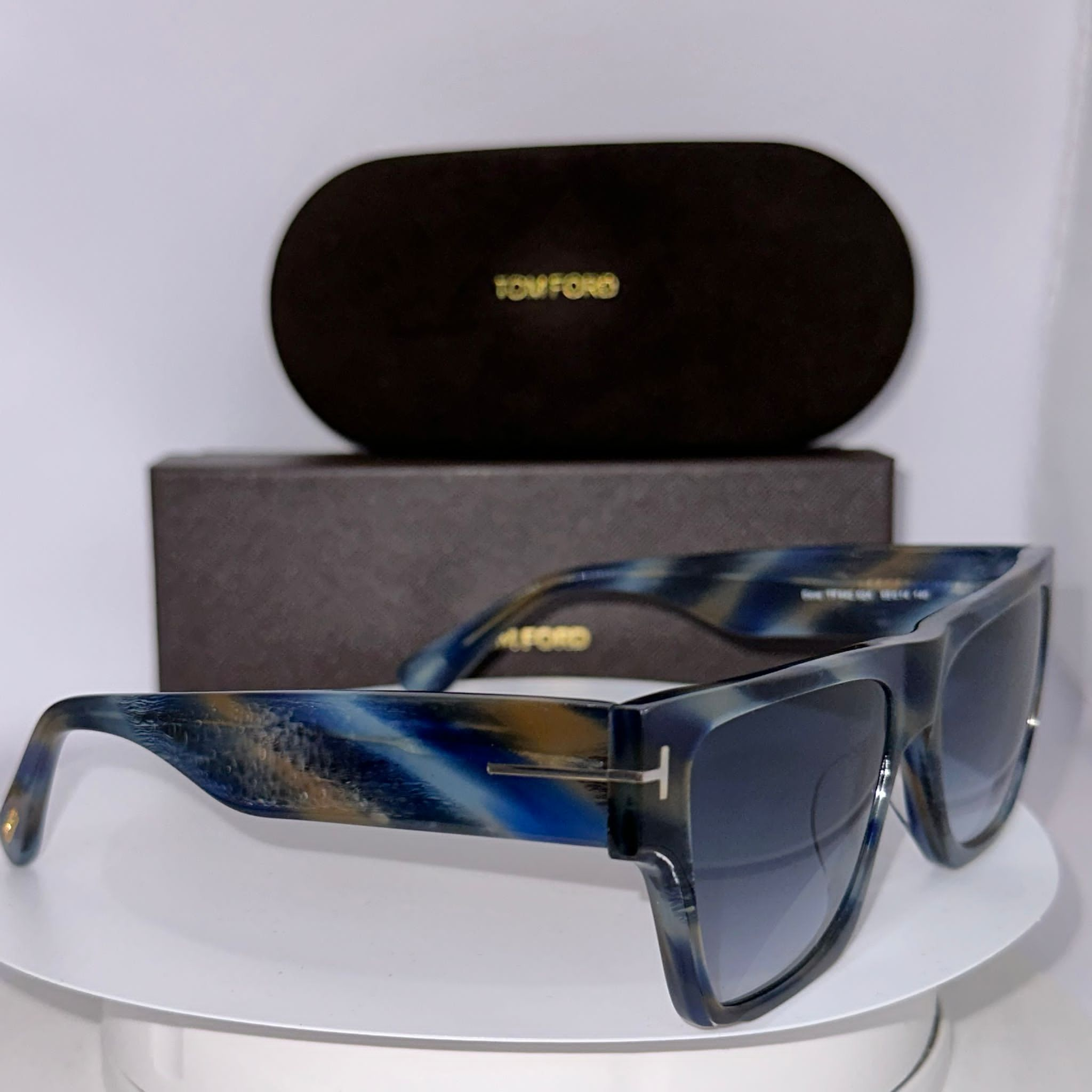 Tom Ford TF942 Sunglasses